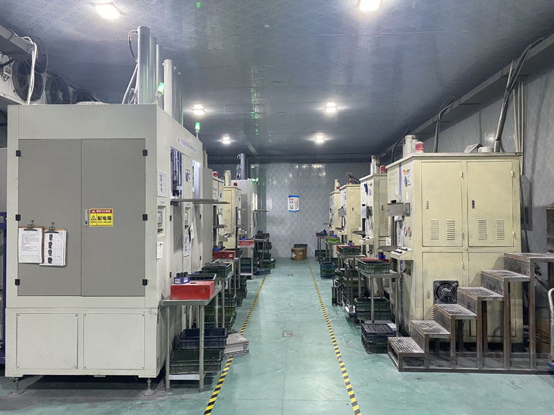 Ningbo XiaYi Electromechanical Technology Co.,Ltd. Hersteller-Produktionslinie